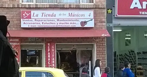 LA TIENDA DE LOS MUSICOS 4 LA TIENDA DE LOS MUSICOS 4